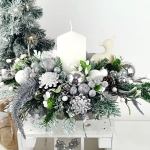 Stroik biało - srebrny z sarenką nr 54