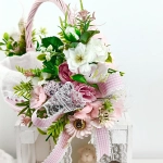 Koszyk wielkanocny mały, różowo - biały z wyściółką nr 29 Koszyk wielkanocny mały, różowo - biały z wyściółką nr 29