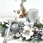 Stroik biało - srebrny z jelonkiem nr 57 Stroik biało - srebrny z jelonkiem nr 57