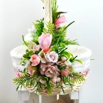 Koszyk wielkanocny duży, biało - różowy z wyściółką nr 25