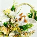 Koszyk wielkanocny mały, biało - żółty z wyściółką nr 35