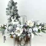 Stroik biało - srebrny z jelonkiem nr 57 Stroik biało - srebrny z jelonkiem nr 57