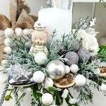 Stroik biało - srebrny z misiem żołnierzykiem nr 55