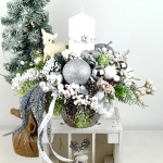 Stroik biało - srebrny z sarenką nr 58 Stroik biało - srebrny z sarenką nr 58