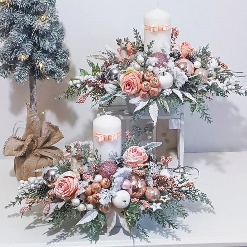 Stroik pastelowy, biało - różowy z jelonkiem nr 17