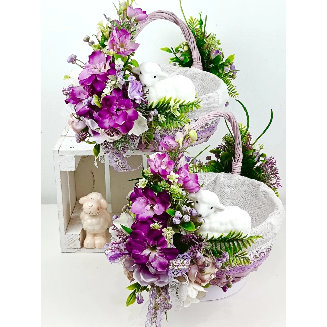 Koszyk wielkanocny mały, fioletowo - biały z wyściółką nr 30 Koszyk wielkanocny mały, fioletowo - biały z wyściółką nr 30