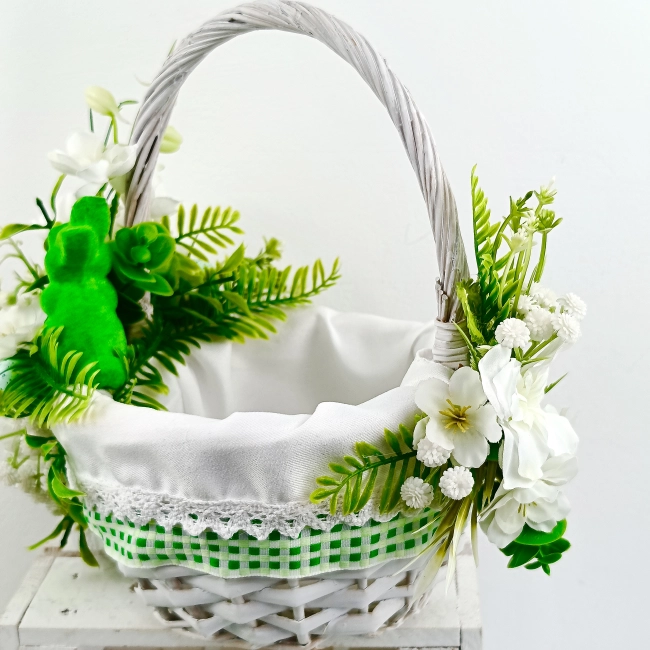 Koszyk wielkanocny mały, biało - zielony z wyściółką nr 26