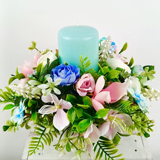 Stroik kwiatowy ze świeczką nr 14