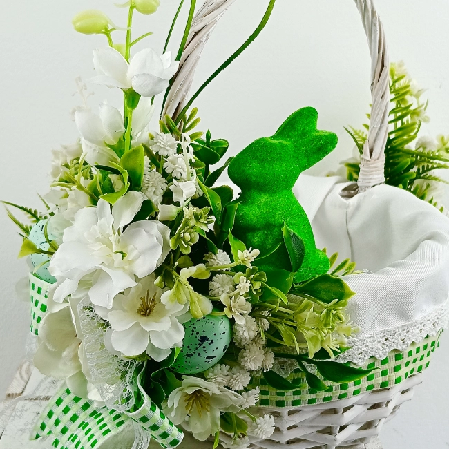 Koszyk wielkanocny mały, biało - zielony z wyściółką nr 26