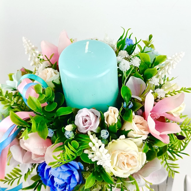 Stroik kwiatowy ze świeczką nr 15