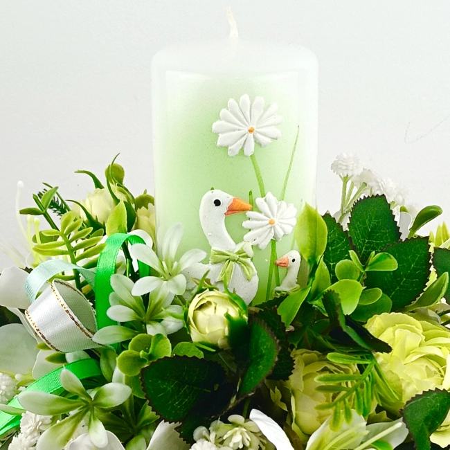 Stroik wielkanocny ze świeczką w gąski nr 13 Stroik wielkanocny ze świeczką w gąski nr 13