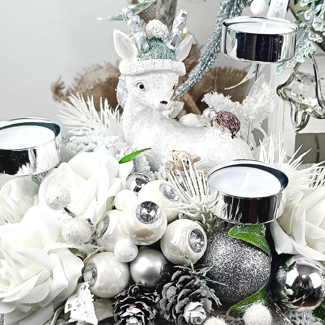 Stroik z jelonkiem biało - srebrny nr 53