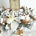 Stroik w kolorze biało - złotym nr 49 Stroik w kolorze biało - złotym nr 49