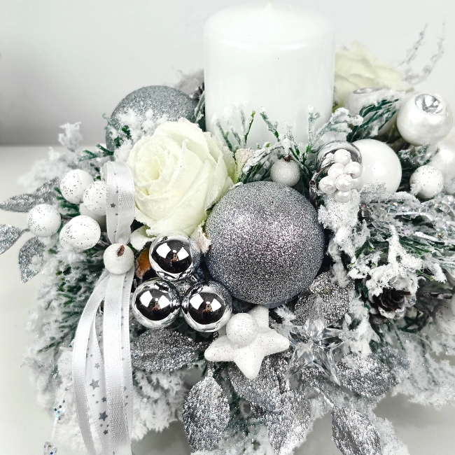 Stroik okrągły, biało - srebrny nr 41