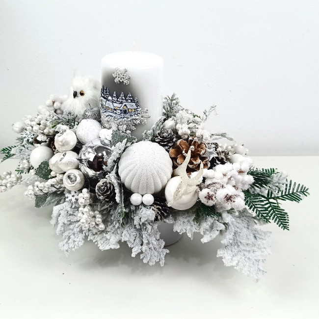 Stroik biało - srebrny z sową nr 39 Stroik biało - srebrny z sową nr 39